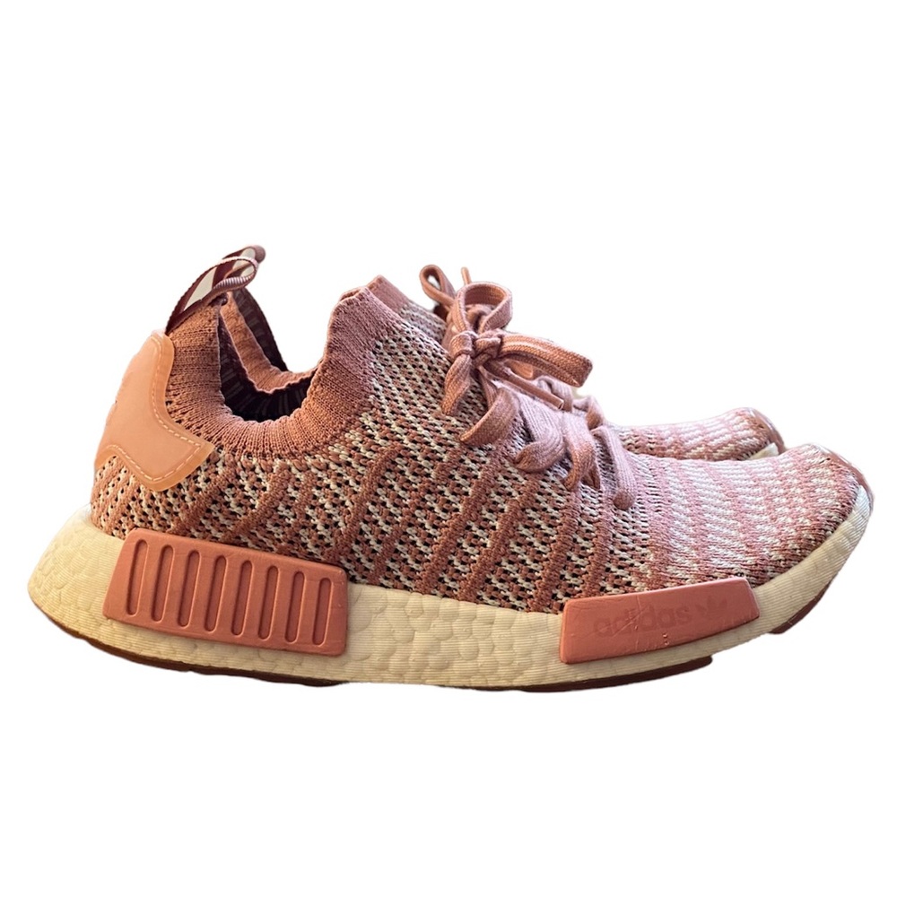 Ash Pink/White Adidas NMD R1 STLT Primeknit